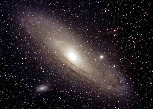 La galaxia de Andrómeda, la más próxima a la nuestra. Tomada de www.rawbw.com