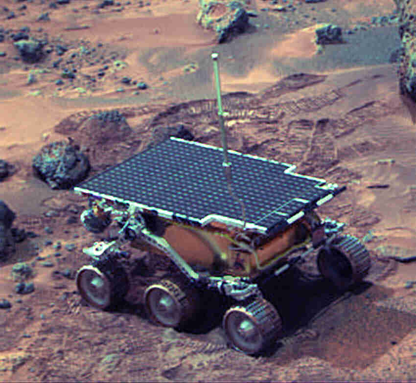 El vehículo Sojourner recorrió las cercanías del lugar de amartizaje de la sonda Mars Pathfinder. Tomada de nssdc.gsfc.nasa.gov.jpg