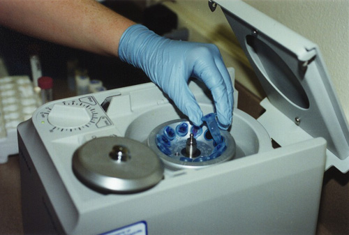 Centrifugadora de laboratorio